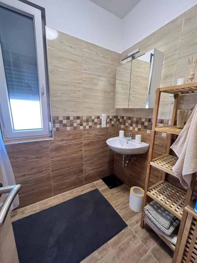 Edmond Apartment Hévíz Buitenkant foto